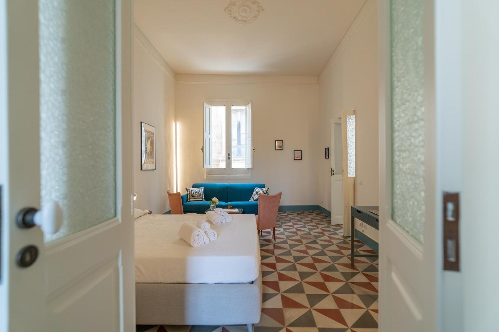 Margherita Apartment & Rooftop By Residence Colibri レッチェ エクステリア 写真